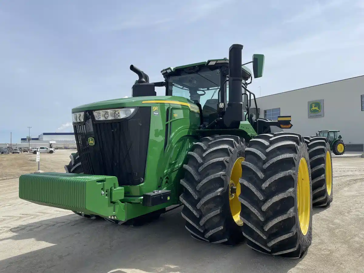 Gallery image 2 for 2025 John Deere 9R 590 Tractor