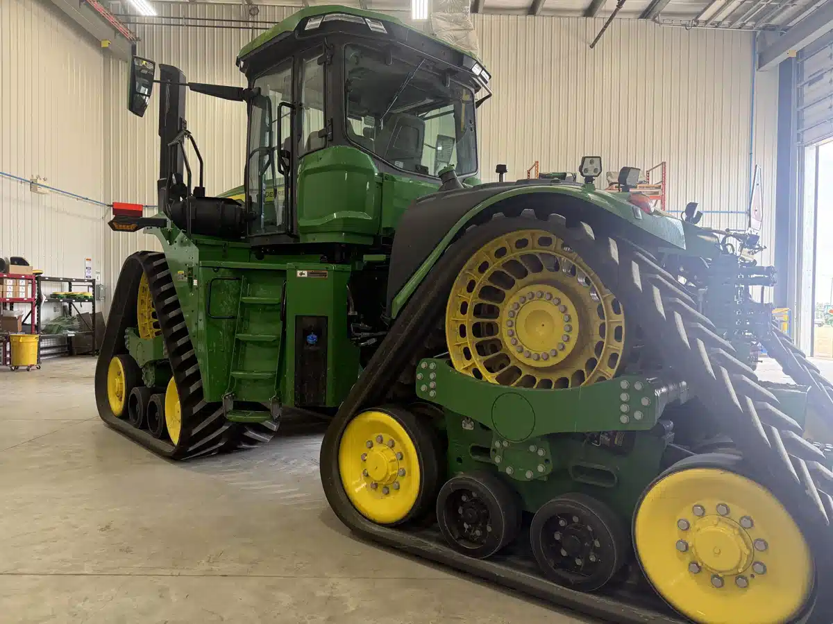 Photo de la Galerie 2 pour 2025 John Deere 9RX 590 Tracteur