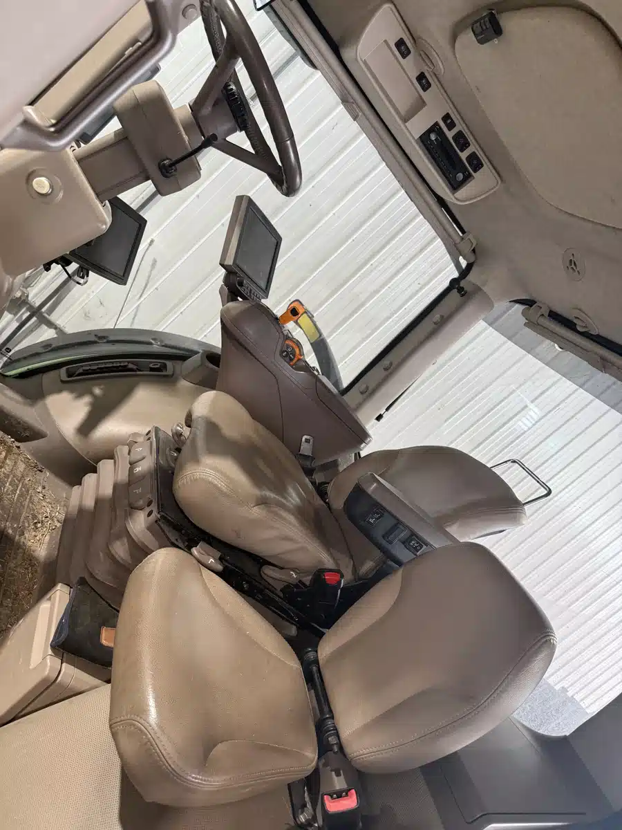Photo de la Galerie 2 pour 2020 John Deere 8345R Tracteur
