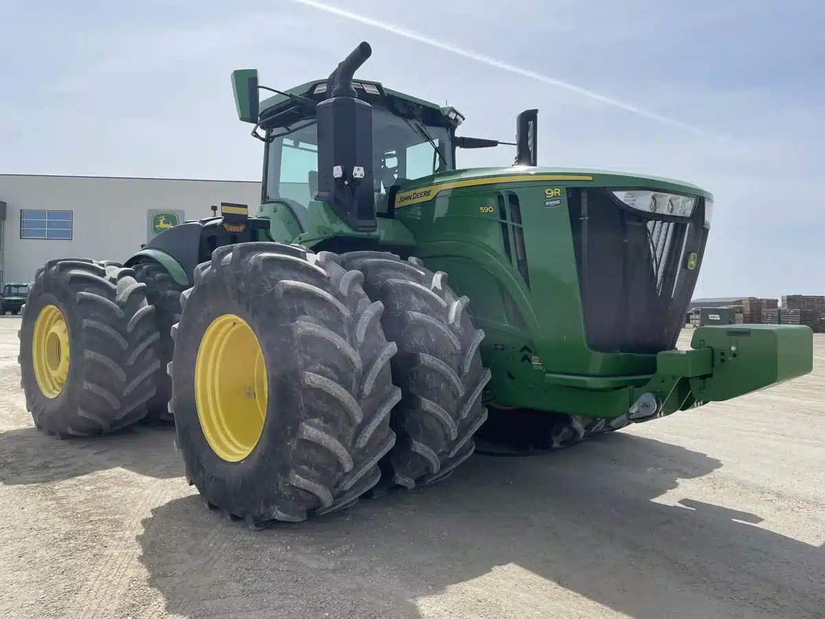 Gallery image 1 for 2025 John Deere 9R 590 Tractor
