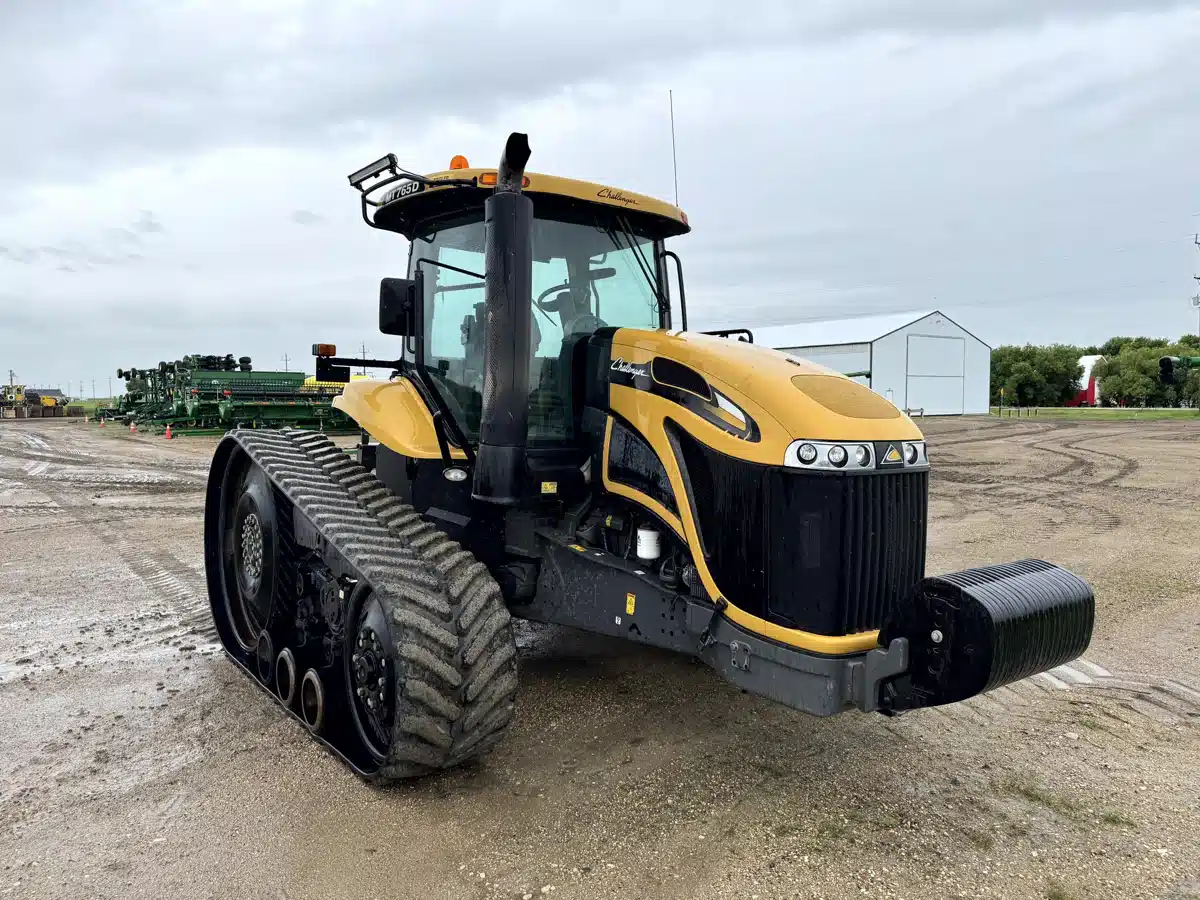 Photo de la Galerie 2 pour 2013 Challenger MT765D Tracteur