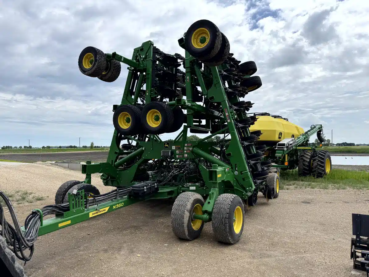 Photo de la Galerie 1 pour 2024 John Deere N560 Semoir à air