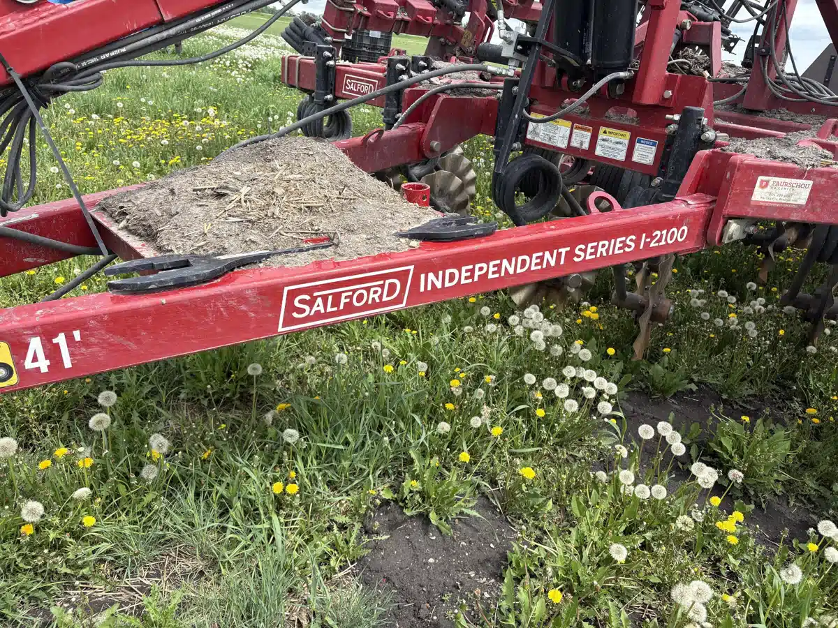 Gallery image 2 for 2023 Salford I-2141 Vertical Tillage