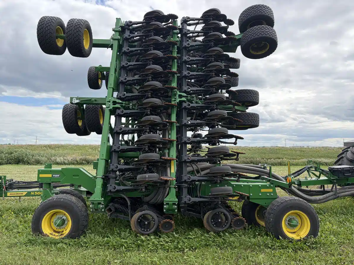 Gallery image 2 for 2025 John Deere N560/C850T Air Drill