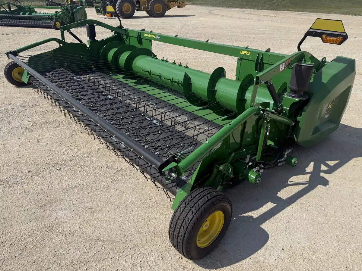 Photo de la Galerie 1 pour 2022 John Deere BP15 Nez - Ramasseur