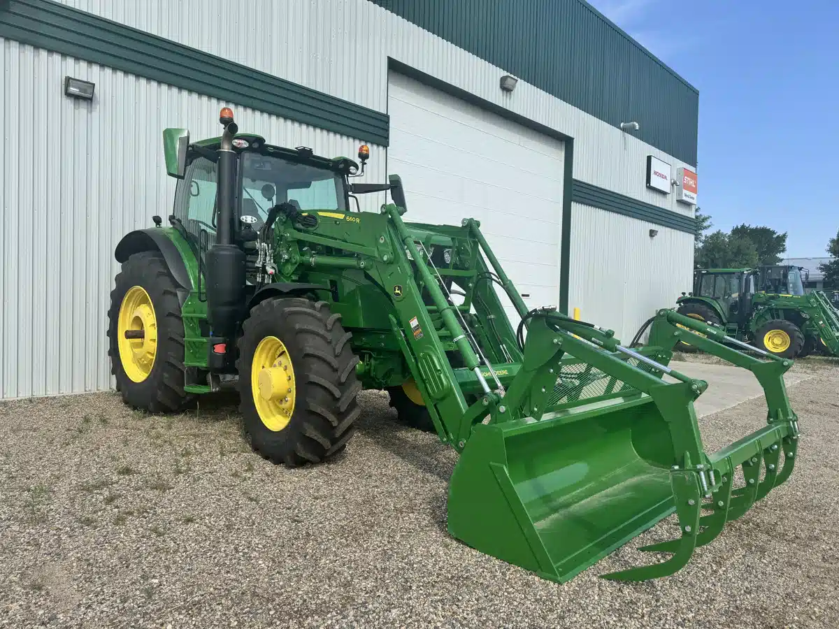 Photo de la Galerie 1 pour 2024 John Deere 6R 175 Tracteur