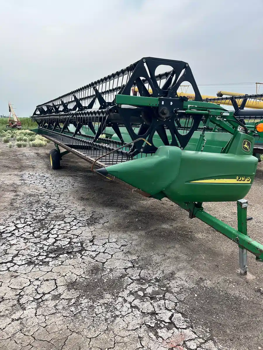 Photo de la Galerie 1 pour 2005 John Deere 936D Nez - Toile/Tapis