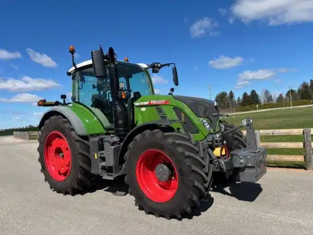 Gallery image 1 for New 2023 Fendt 720 VARIO Tractor