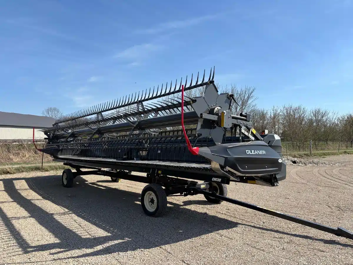 Gallery image 1 for New 2025 Gleaner GL9330 Header - Draper
