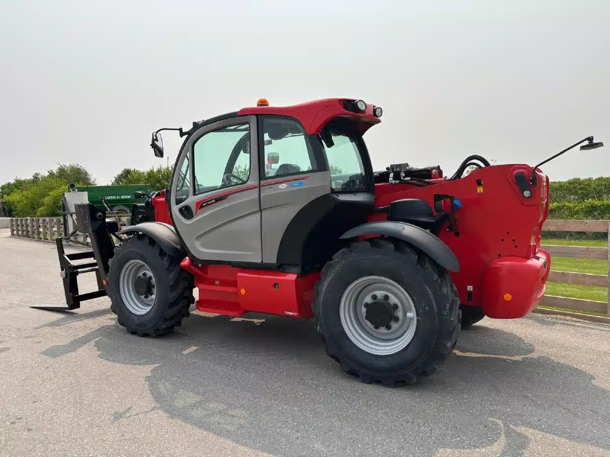 Gallery image 2 for New 2025 Manitou MT 1440 TeleHandler