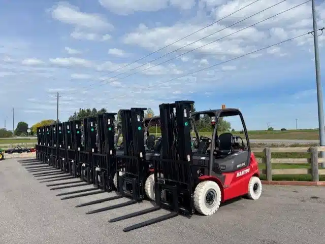 Gallery image 2 for New 2025 Manitou MI25G Forklift