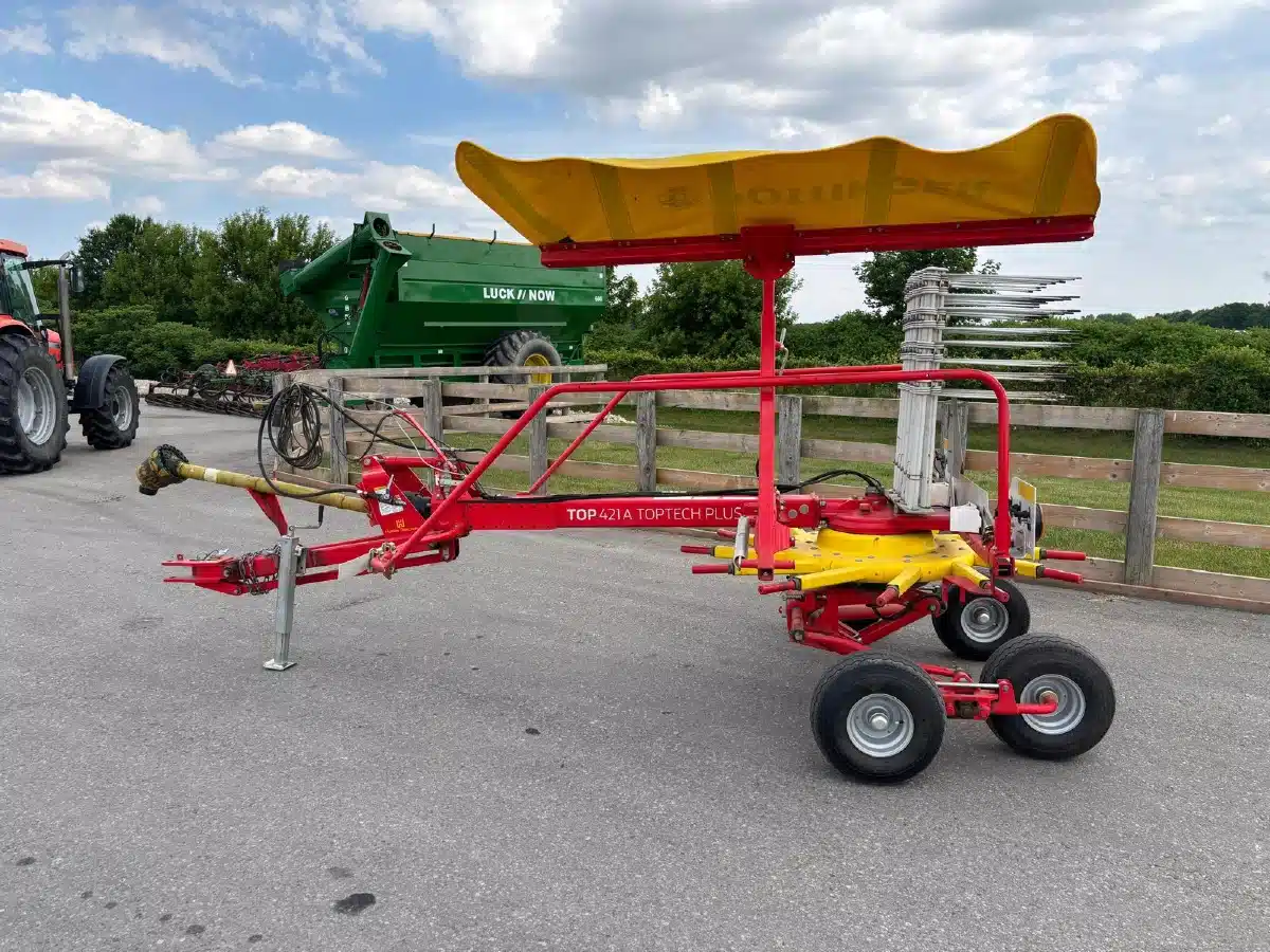 Gallery image 2 for Used 2018 Pottinger TOP 421 A Rake