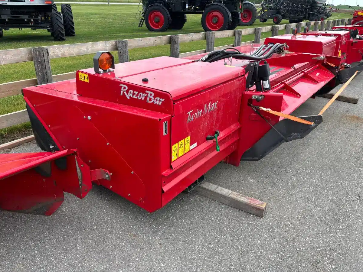Gallery image 1 for Used 2021 Massey Ferguson 9316D Mower - Front Mount