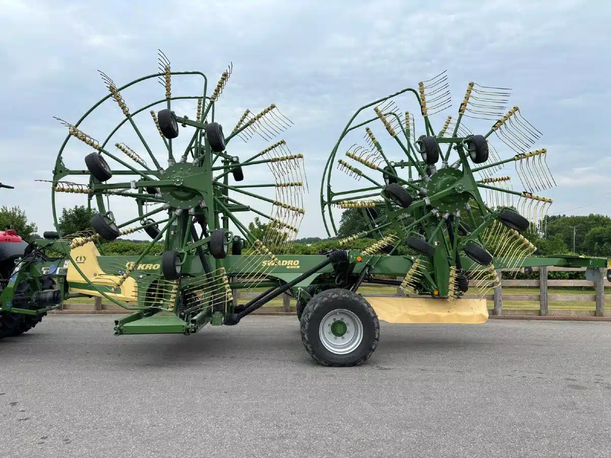Gallery image 1 for Used 2022 Krone Swardo TC1370 Rake
