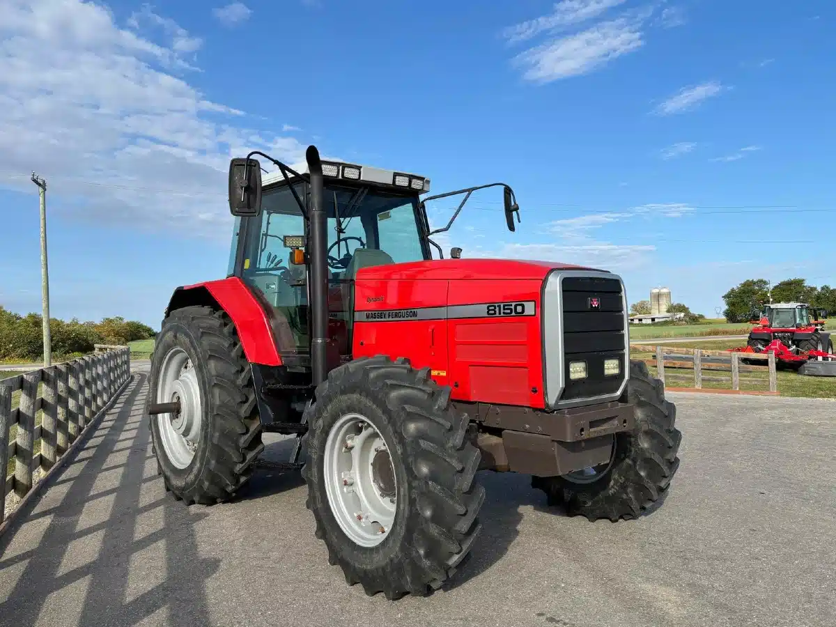 Gallery image 1 for Used 1995 Massey Ferguson 8150 Tractor