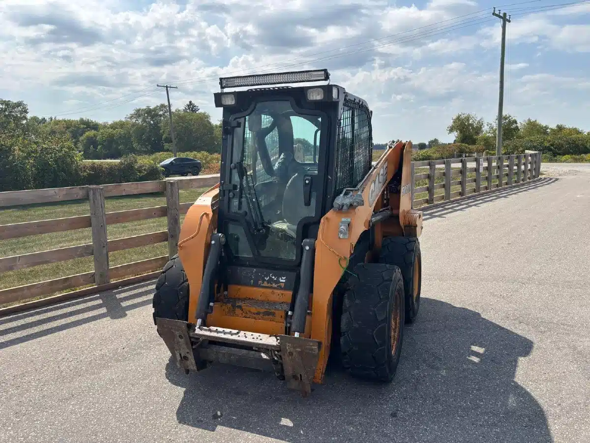Gallery image 2 for Used 2016 Case SR200 Skid Steer