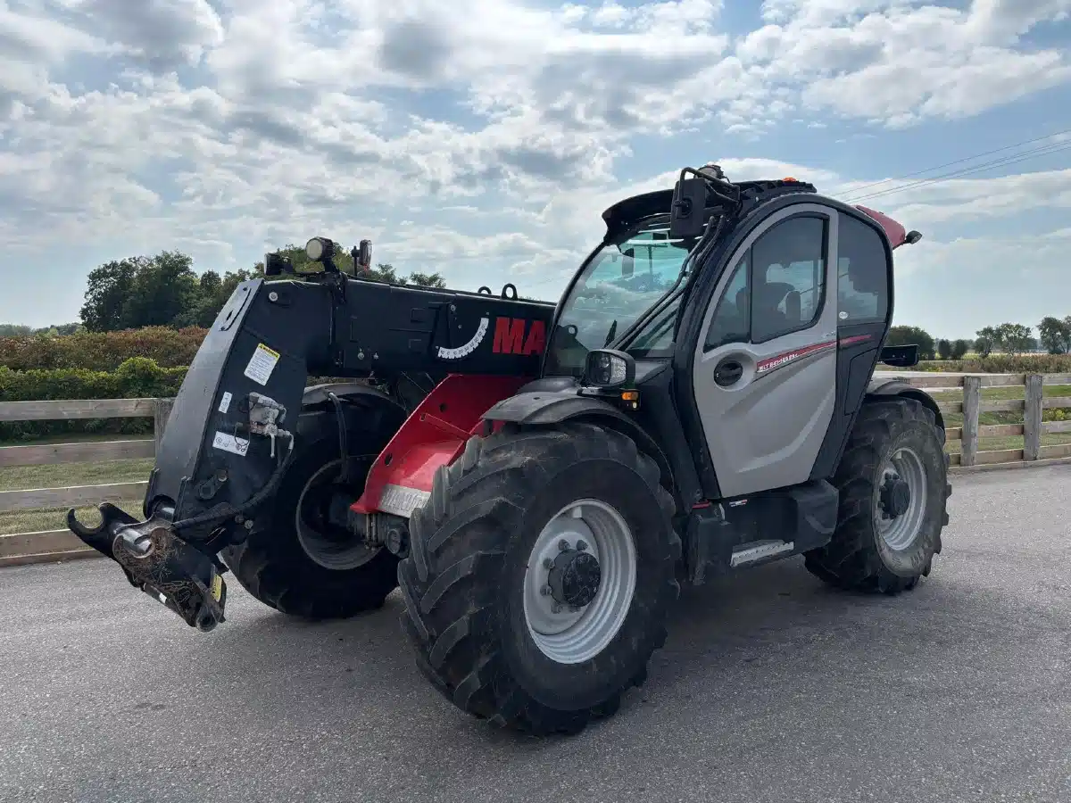 Gallery image 1 for Used 2022 Manitou MLT841-145 PS+ TeleHandler