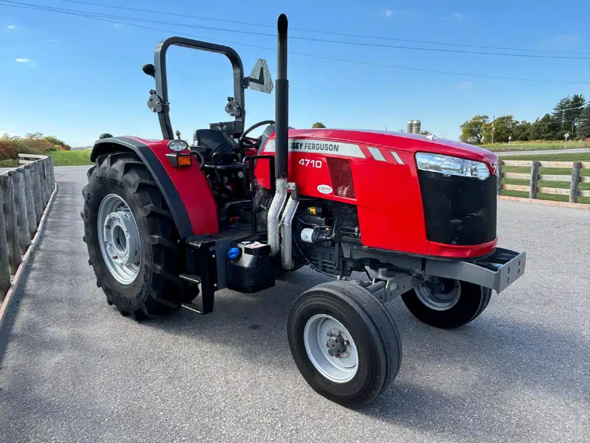 Gallery image 2 for Used 2020 Massey Ferguson 4710 Tractor