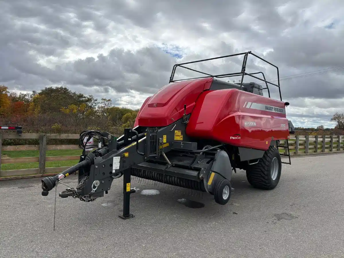 Gallery image 2 for Used 2020 Massey Ferguson 2250 Square Baler - Large