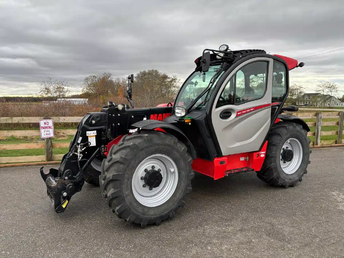 Gallery image 1 for Used 2019 Manitou MLT 737 TeleHandler