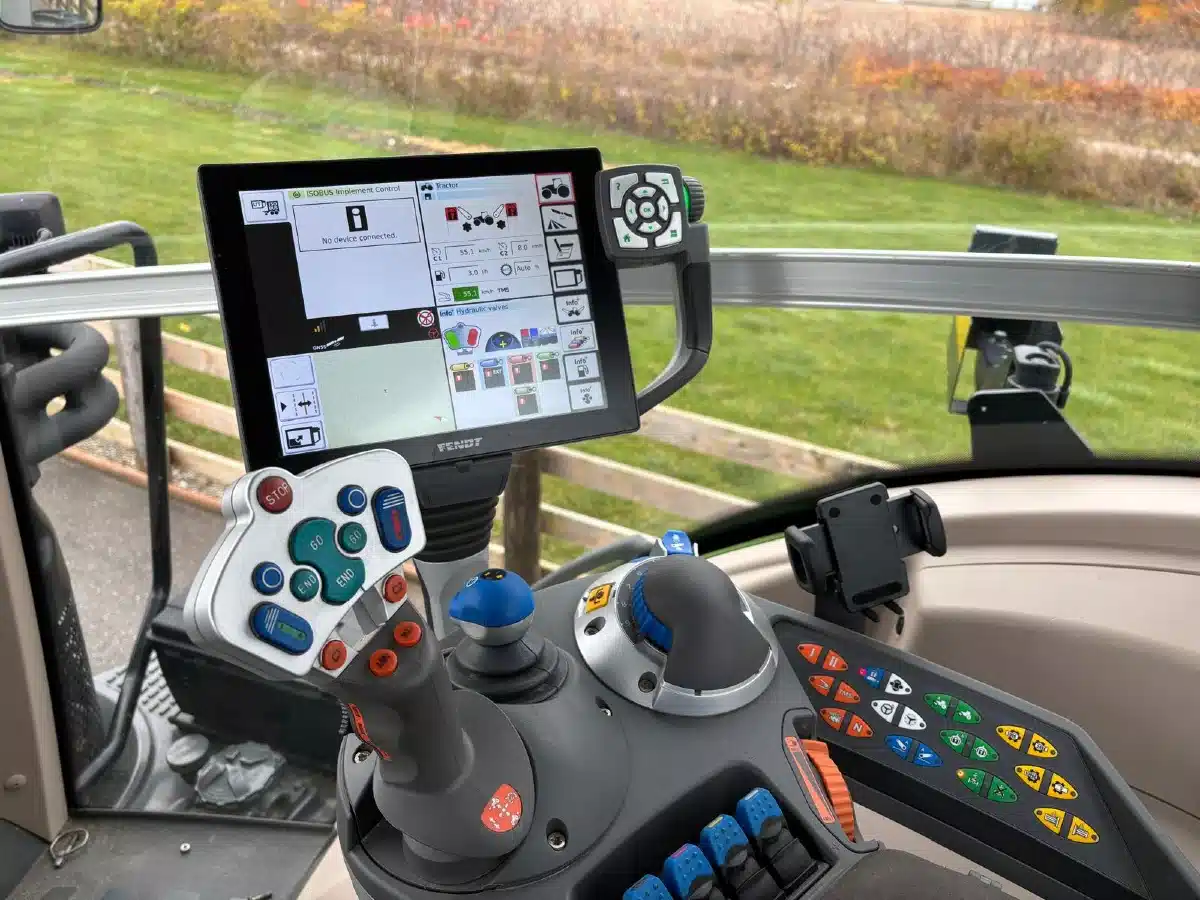 Gallery image 2 for 2023 Fendt 824 VARIO Tractor