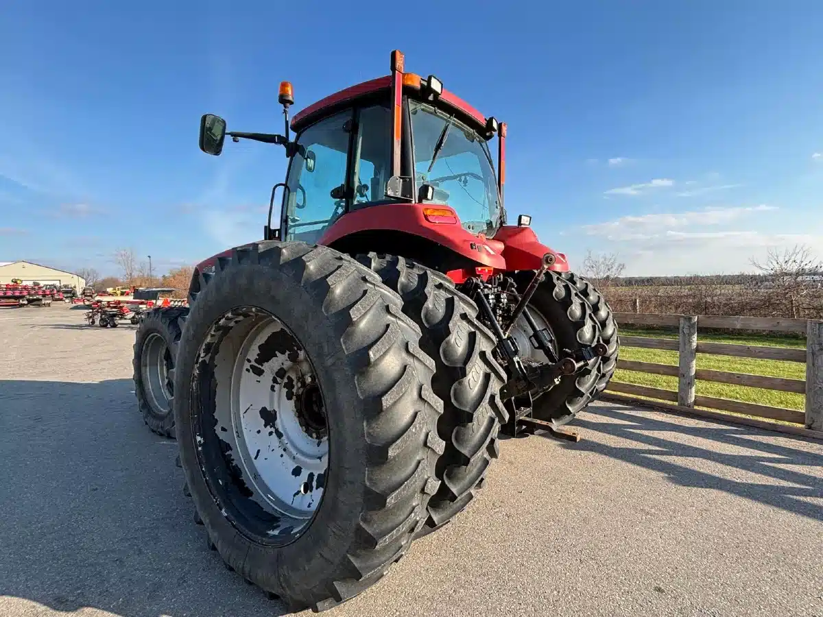 Used 2010 Case IH MAGNUM 190 Tractor