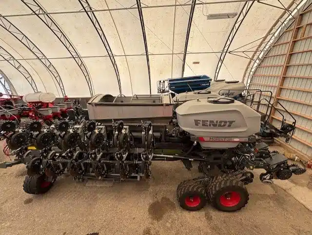 Gallery image 2 for New 2025 Fendt FTPM16-30 Planter