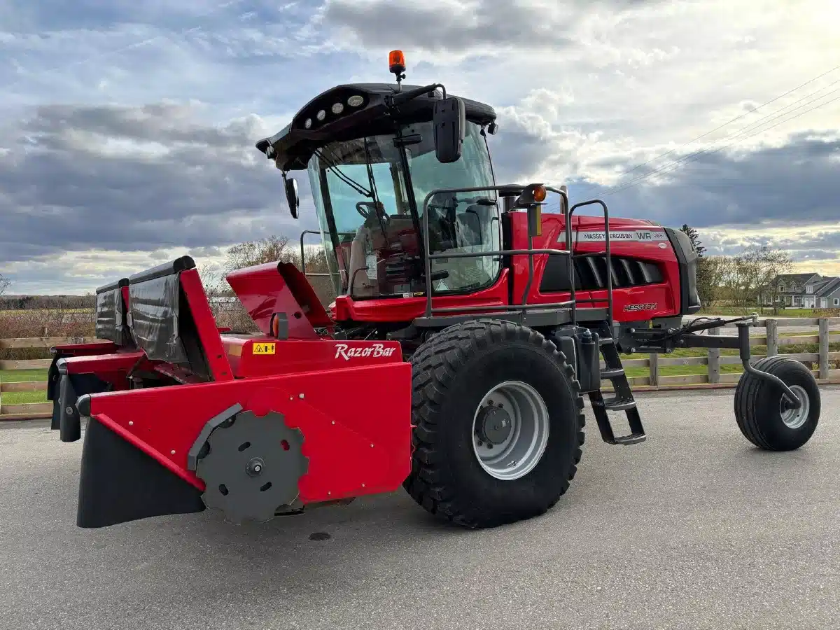Gallery image 2 for 2023 Massey Ferguson WR265 Windrower