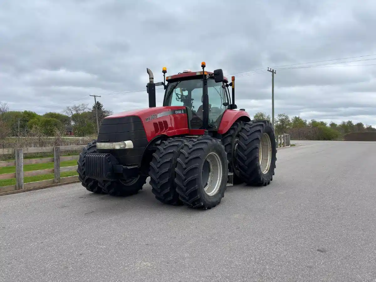 Photo de la Galerie 1 pour 2006 Case IH MX305 Tracteur