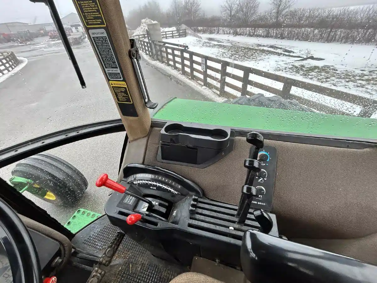 Gallery image 2 for 1990 John Deere 4755 Tractor