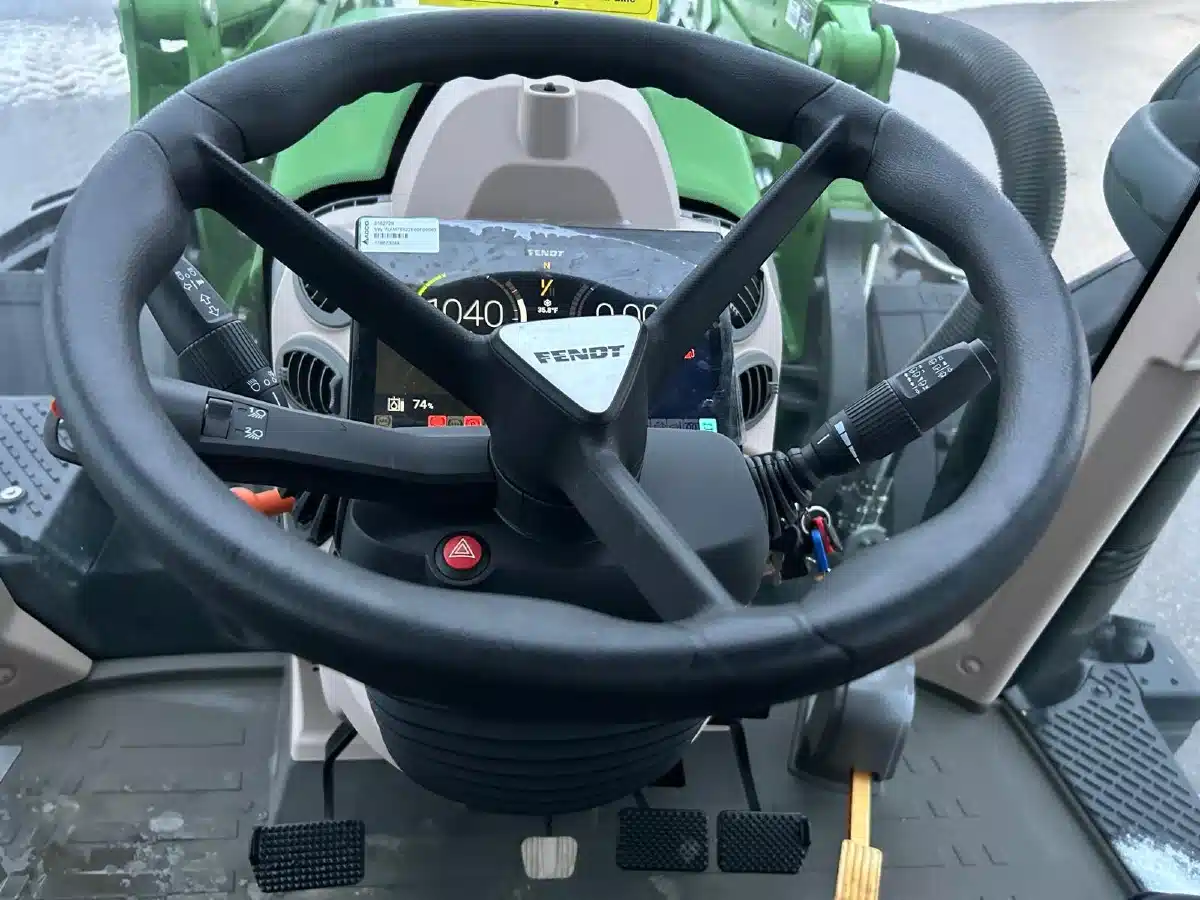 Gallery image 2 for 2023 Fendt 724 VARIO Tractor