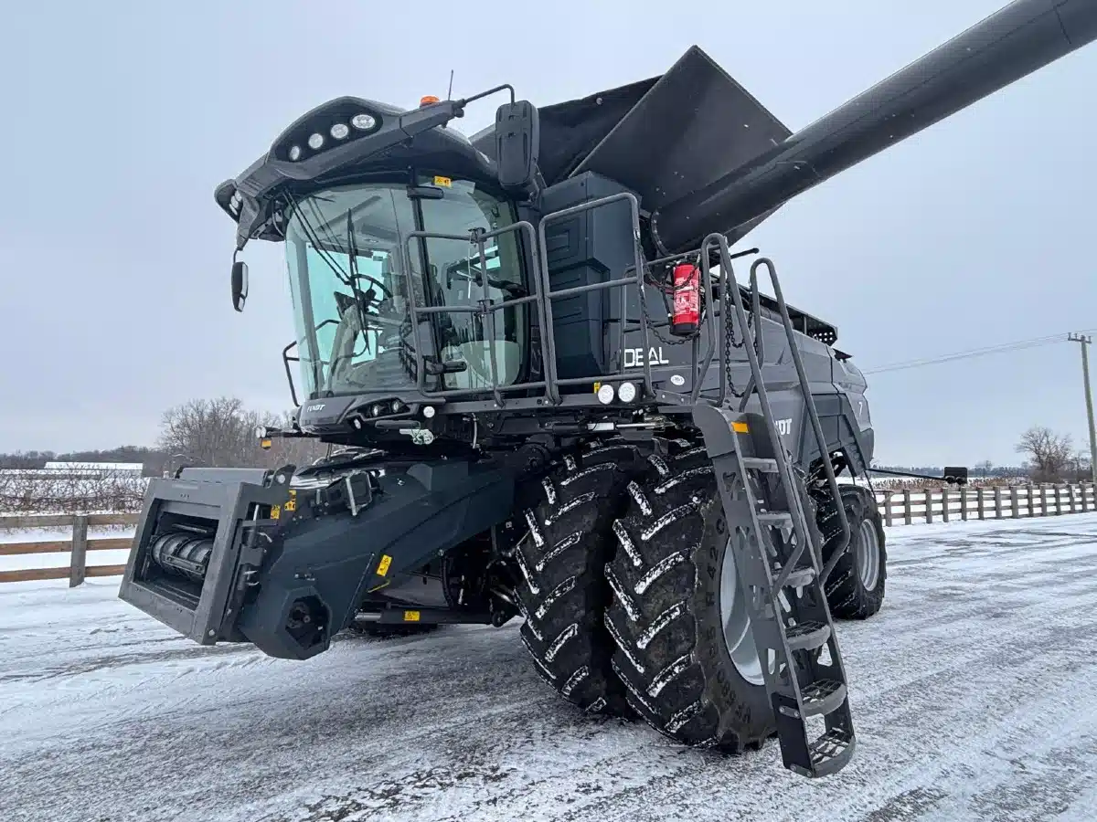 Gallery image 2 for 2022 Fendt IDEAL 7 Combine