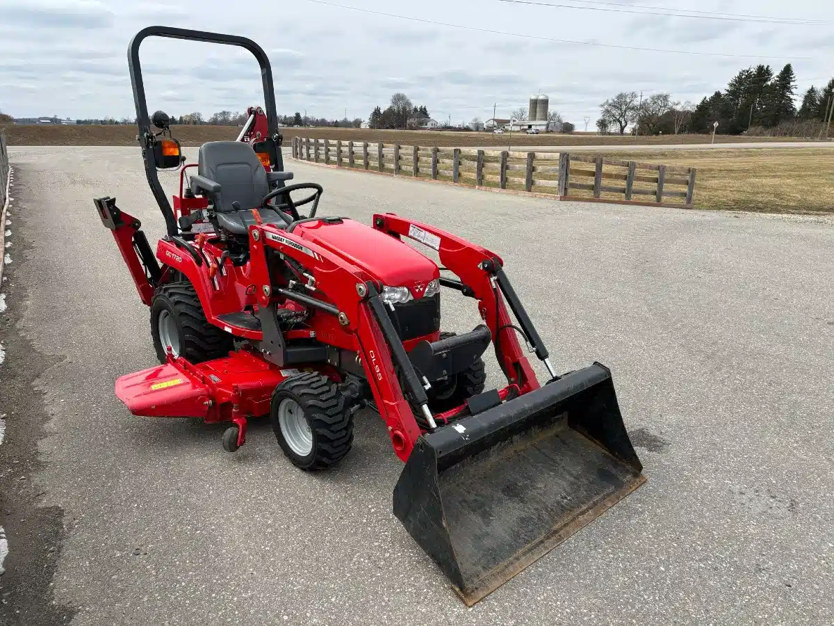 Gallery image 2 for 2015 Massey Ferguson GC 1720 Tractor
