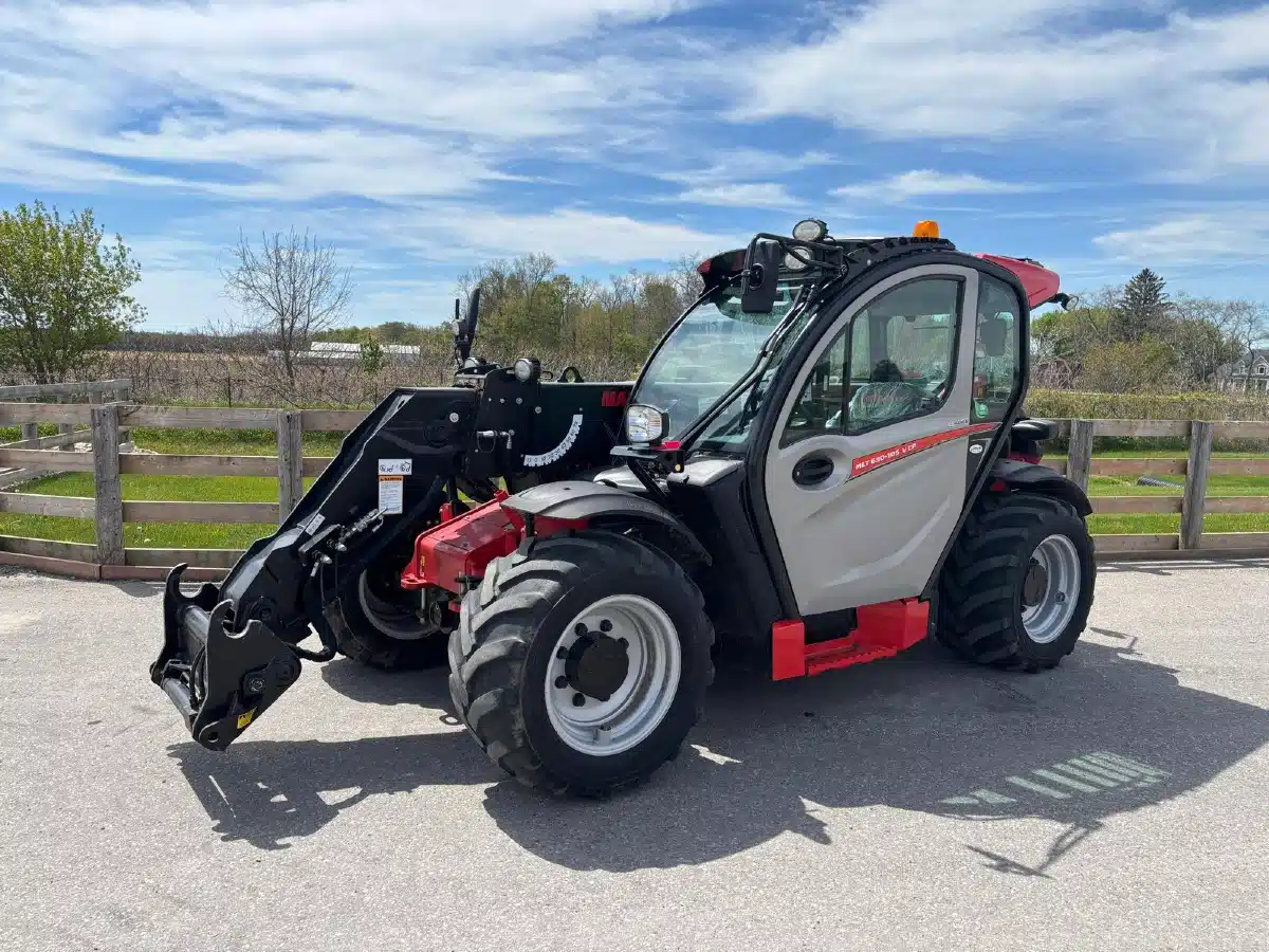Photo de la Galerie 1 pour 2021 Manitou MLT 630 Chargeur télescopique