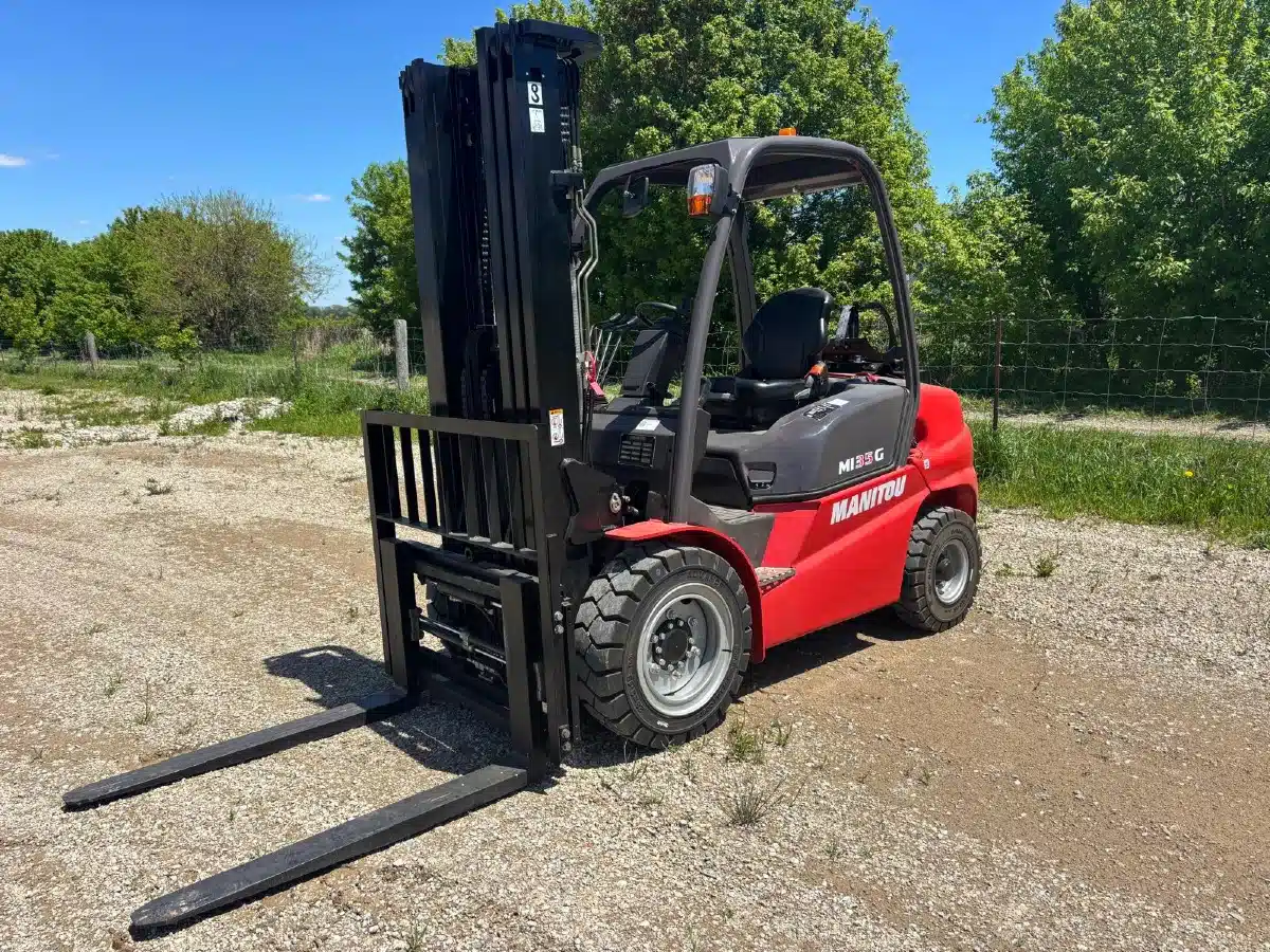 Photo de la Galerie 1 pour 2026 Manitou MI35G chariot élévateur