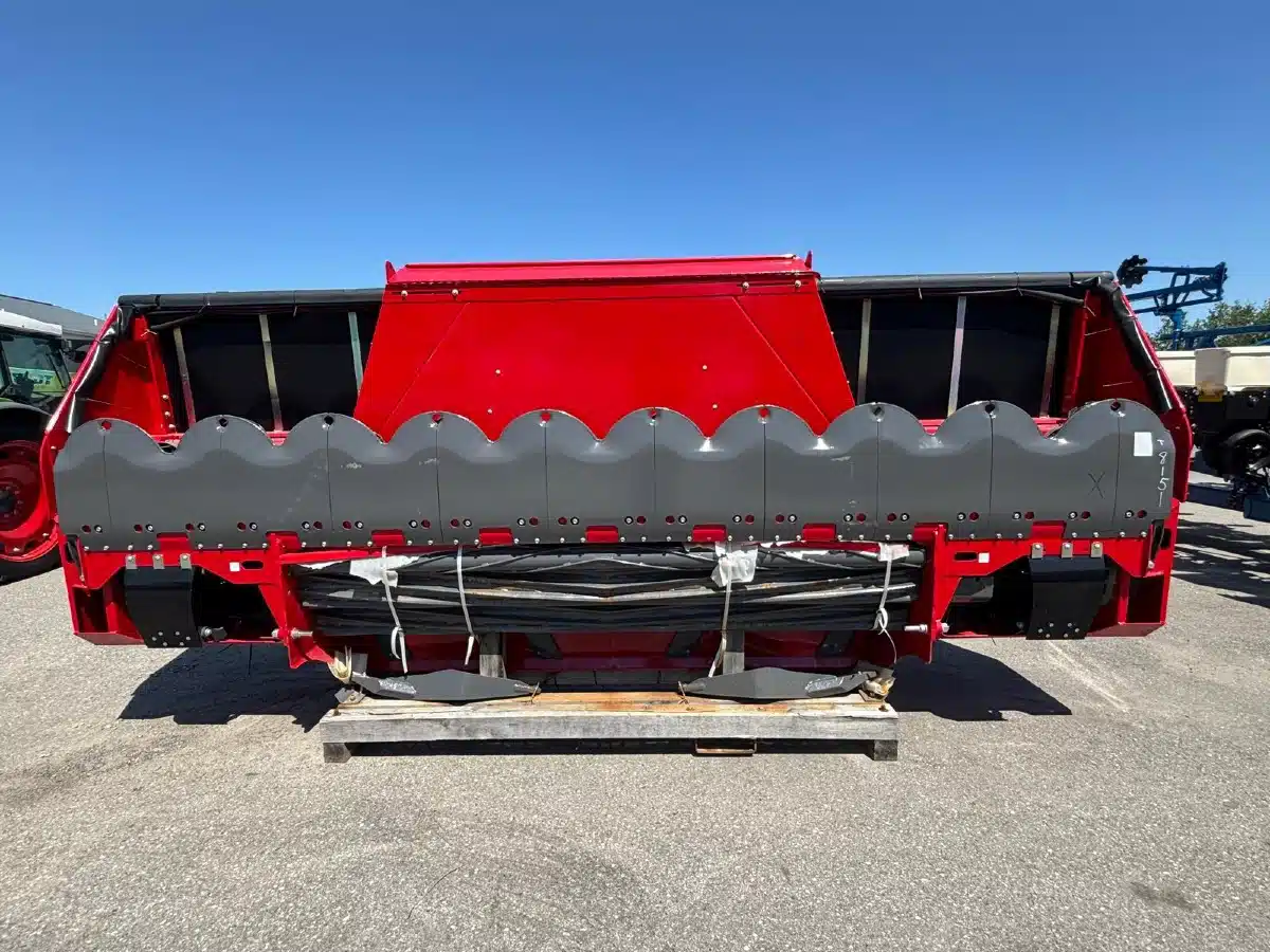 Gallery image 1 for 2026 Massey Ferguson 9316D Header - Disc