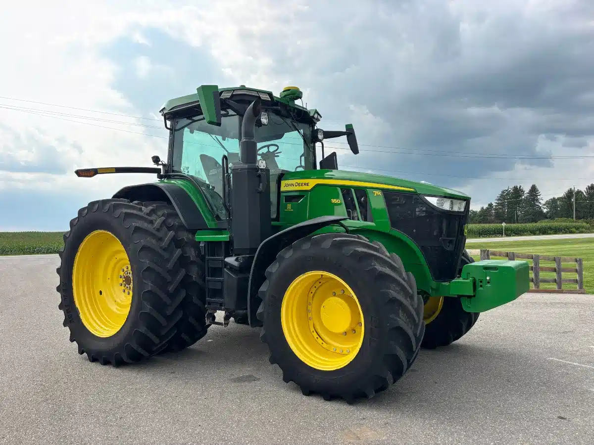 Gallery image 2 for 2023 John Deere 7R 350 Tractor