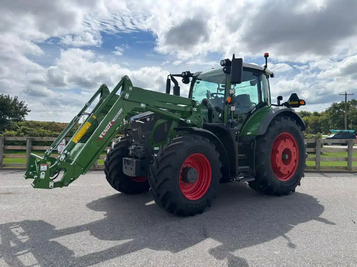 Photo de la Galerie 2 pour 2026 Fendt 620 VARIO Tracteur