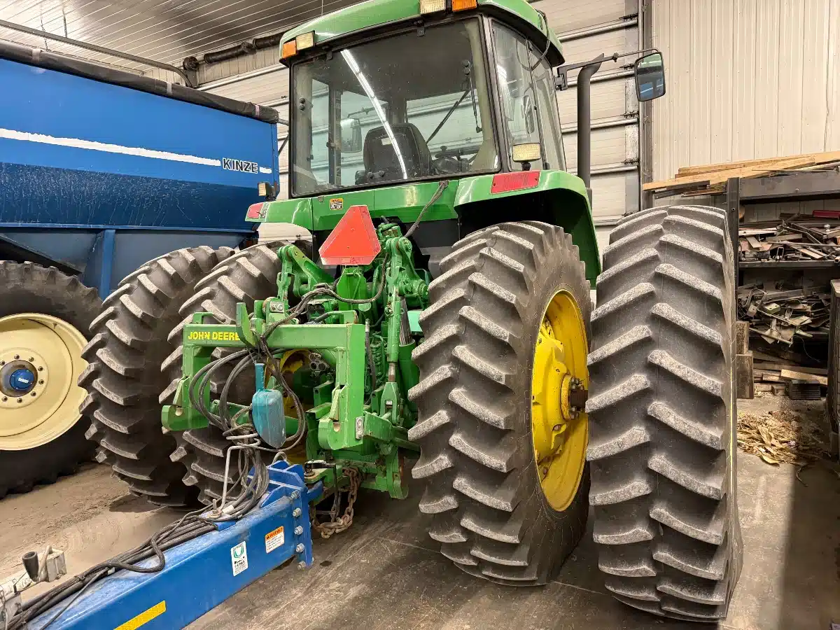 Gallery image 2 for 1996 John Deere 7800 Tractor