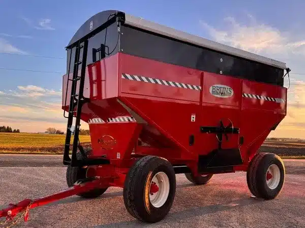 Gallery image 1 for New 2025 Bruns Manufacturing 600 Gravity Box