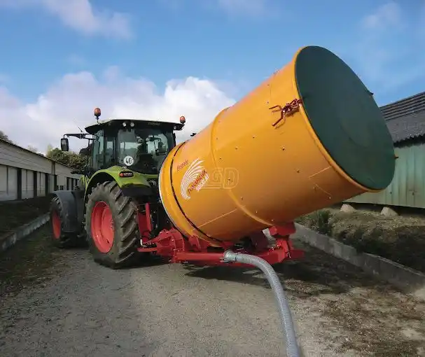 Gallery image 2 for New 2025 Teagle TOMAHAWK 8100 Bale Processor