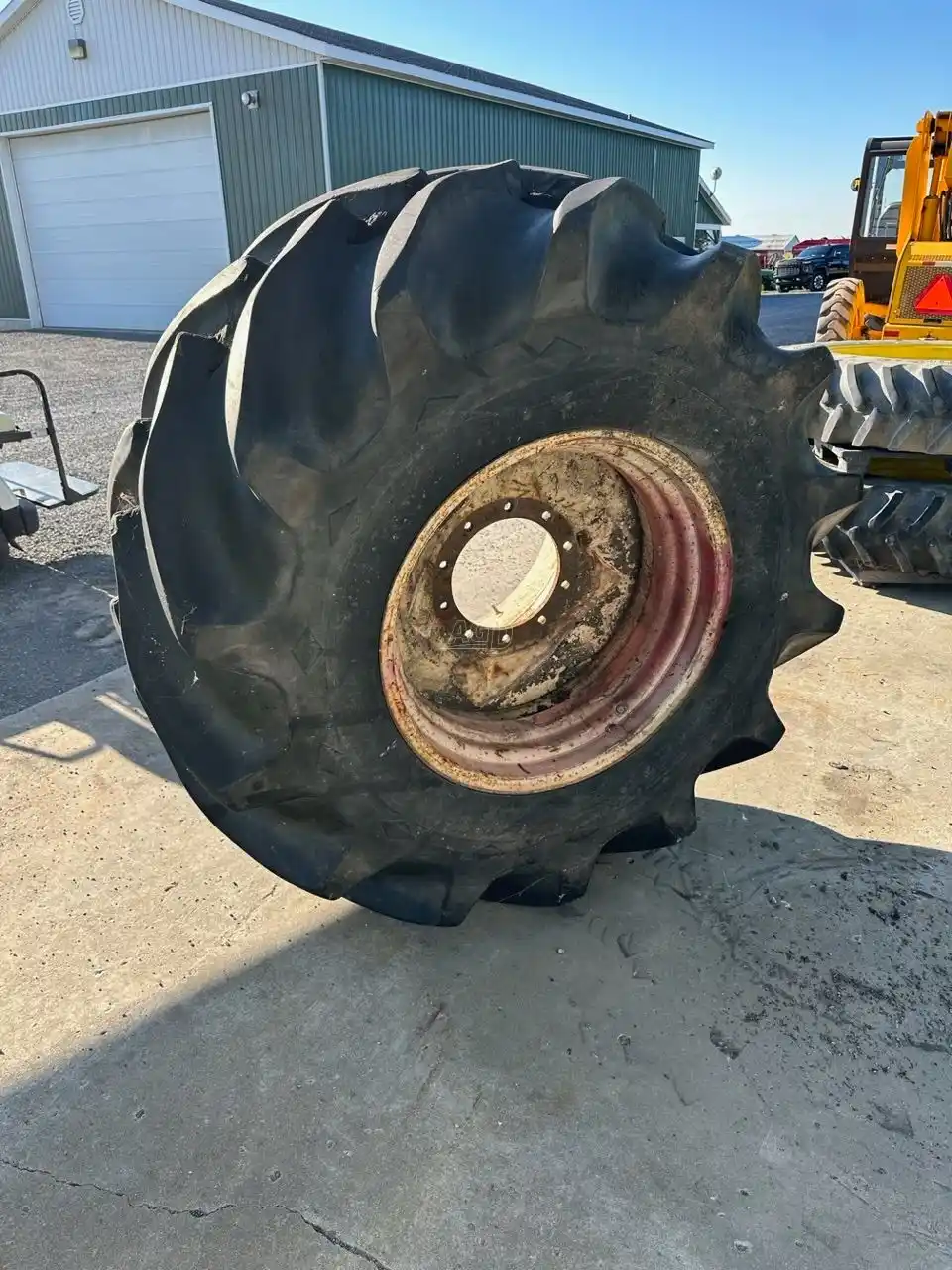 Gallery image 2 for Used Goodyear 67x34.00-30 Tires & Rims