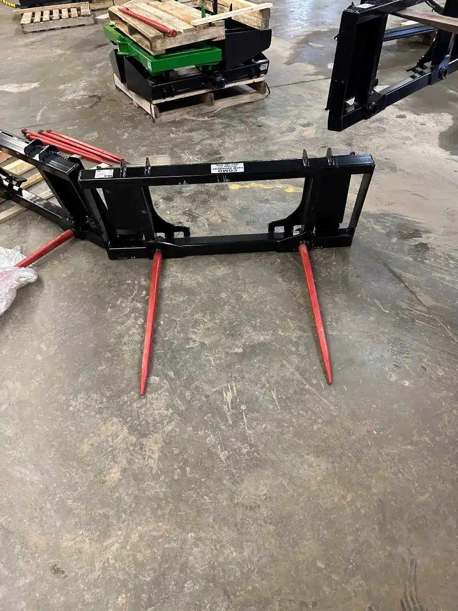 Gallery image 2 for 2025 HLA Attachments DE5039 Bale Spear