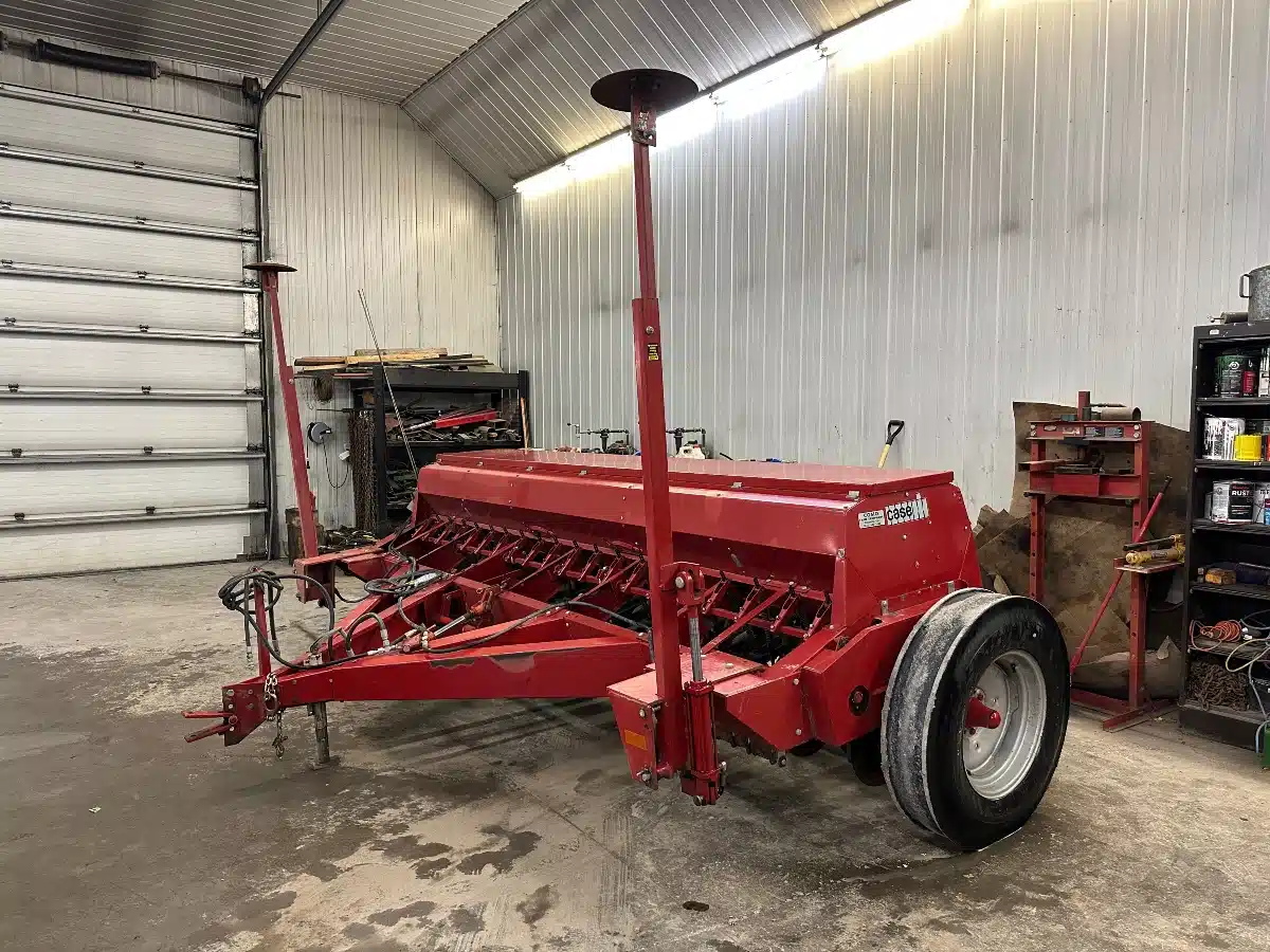 Gallery image 1 for Used Case IH 5100 Soybean Special Drill