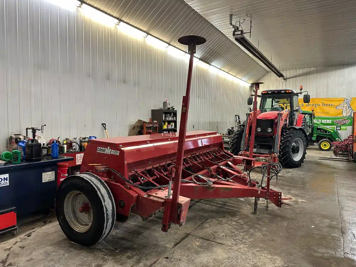 Gallery image 2 for Used Case IH 5100 Soybean Special Drill