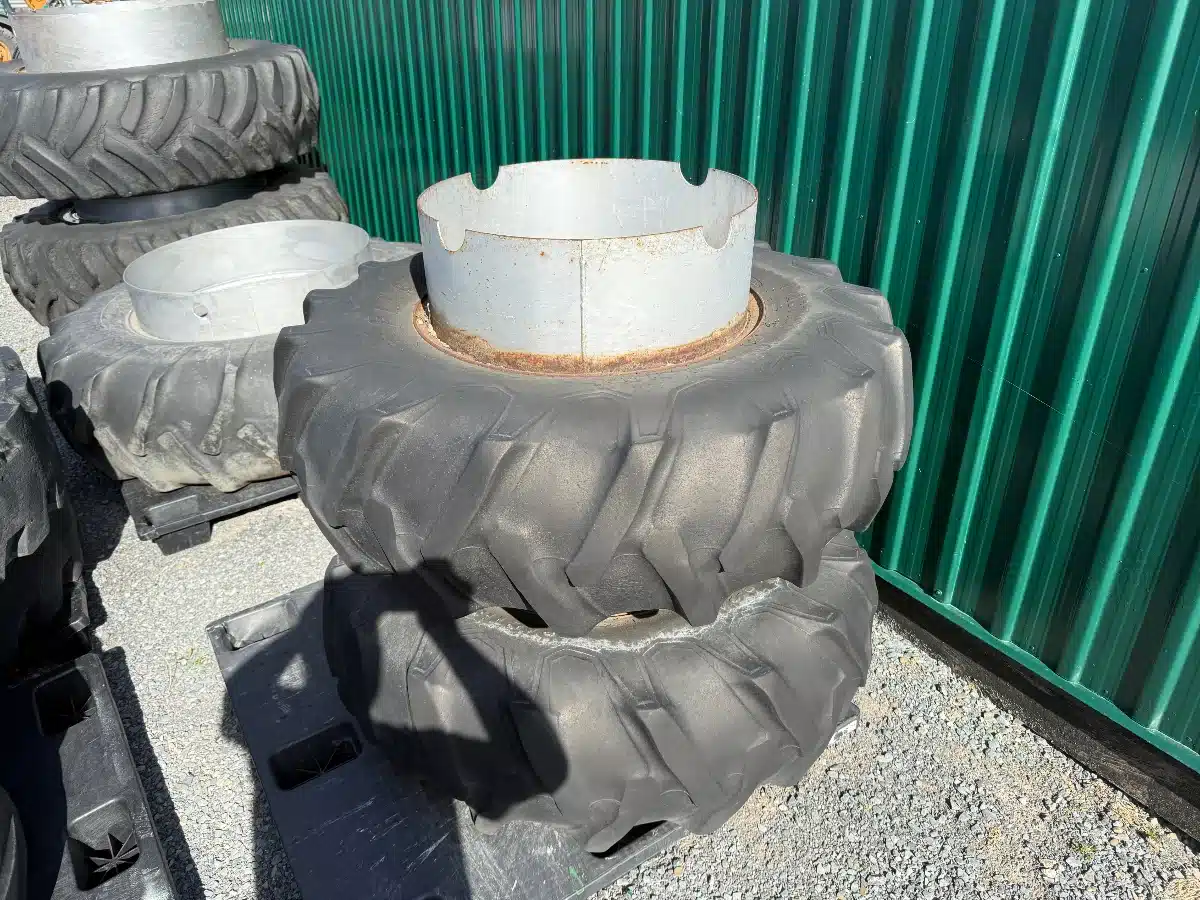 Gallery image 1 for Used Firestone 14.9-24 Duals