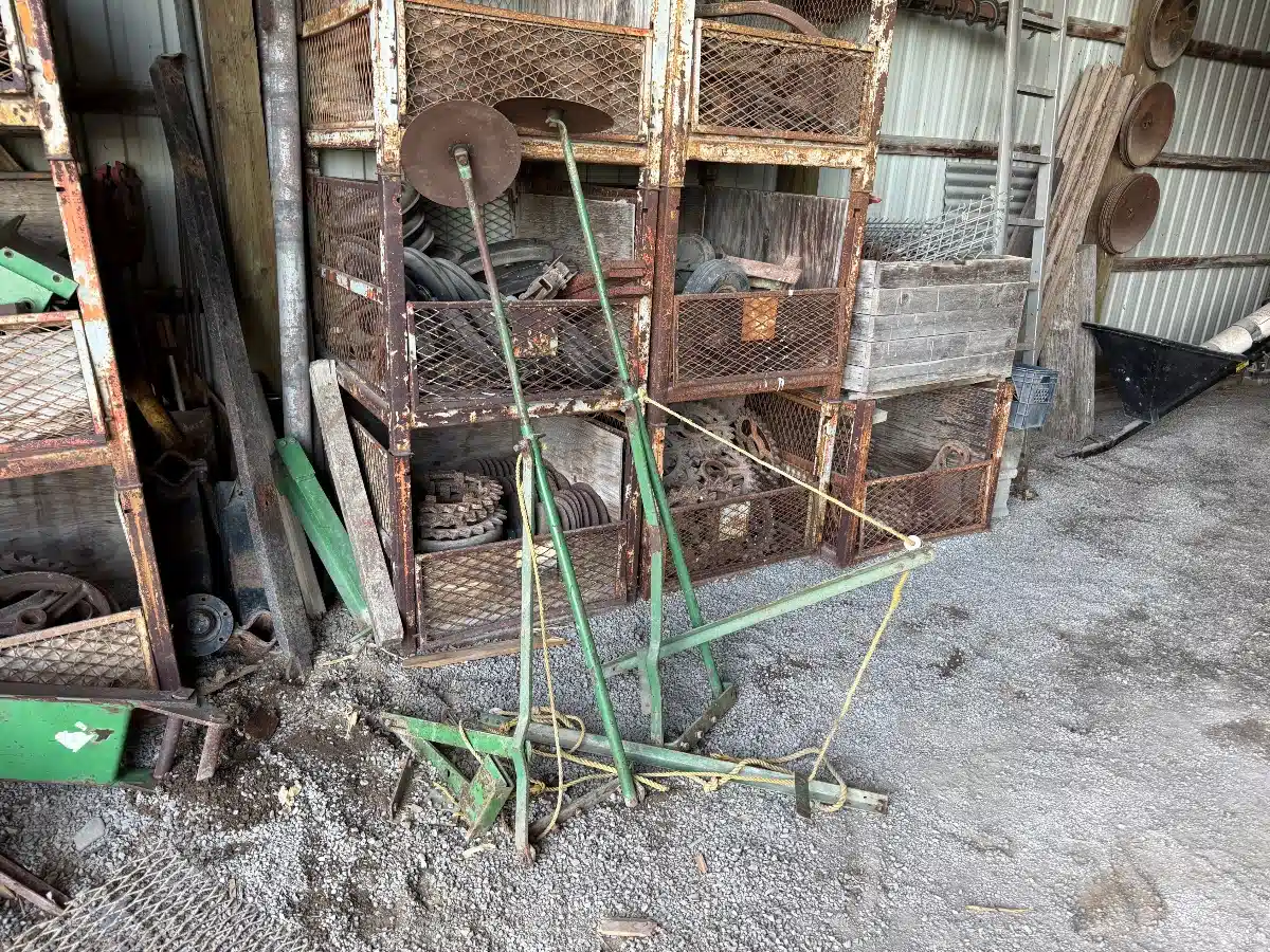 Gallery image 1 for Used John Deere Trip Markers For Grain Drills Marker