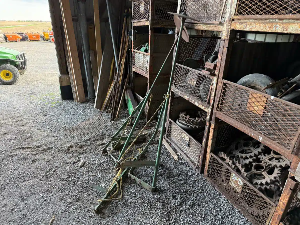 Gallery image 2 for Used John Deere Trip Markers For Grain Drills Marker