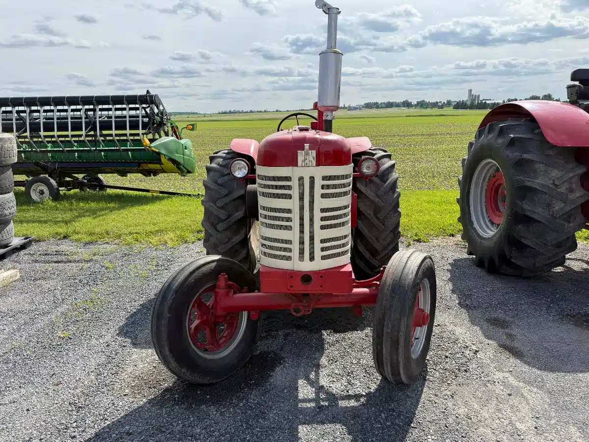 Gallery image 2 for Used 1956 International Harvester W-400 Tractor