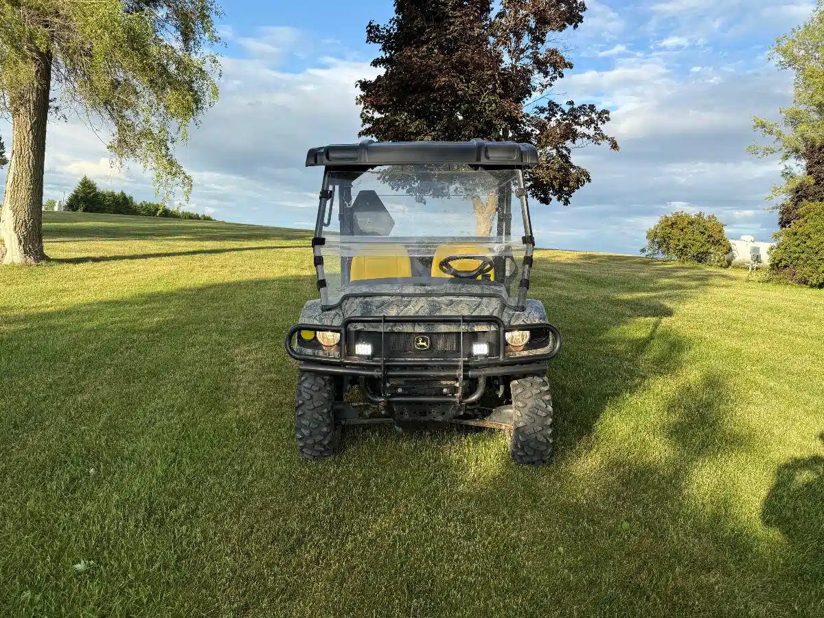 Gallery image 2 for Used 2010 John Deere XUV 850D Utility Vehicle
